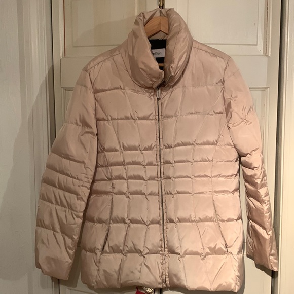 Calvin Klein Jackets & Blazers - Calvin Klein winter coat. Champagne color. Good condition size L